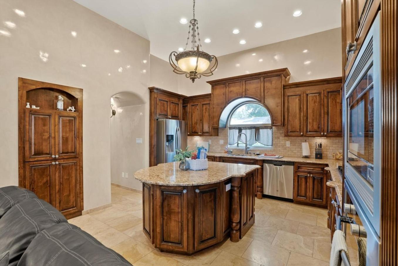 Luxury Tuscan Villa Near Old Town Αλμπουκέρκι Εξωτερικό φωτογραφία